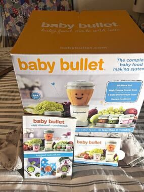 Baby Bullet BBR2001 Baby Food System 20-Piece Set BPA-Free w/ Recipes open box